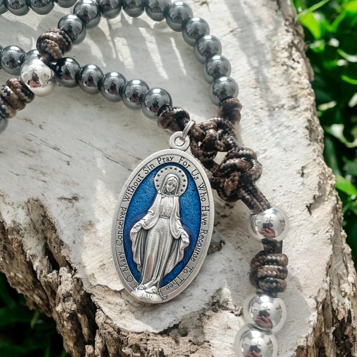 Armor of Mary - Paracord Rosary